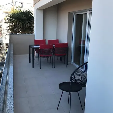 Jelka Apartment