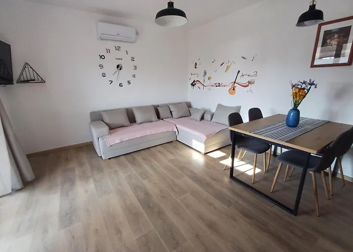 Jelka 아파트 Banjol